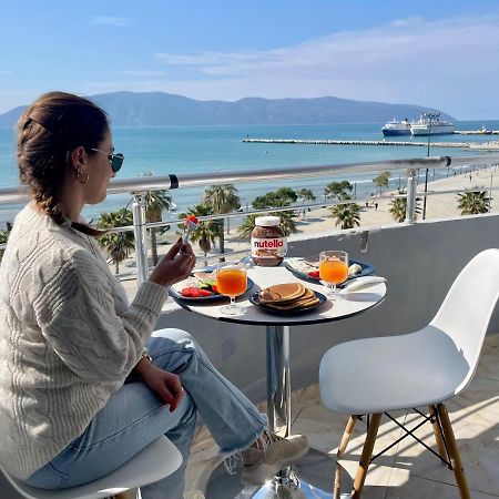 Sea View Apartment Vlorë Dış mekan fotoğraf