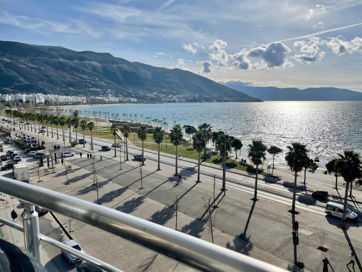 Sea View Apartment Vlorë Dış mekan fotoğraf